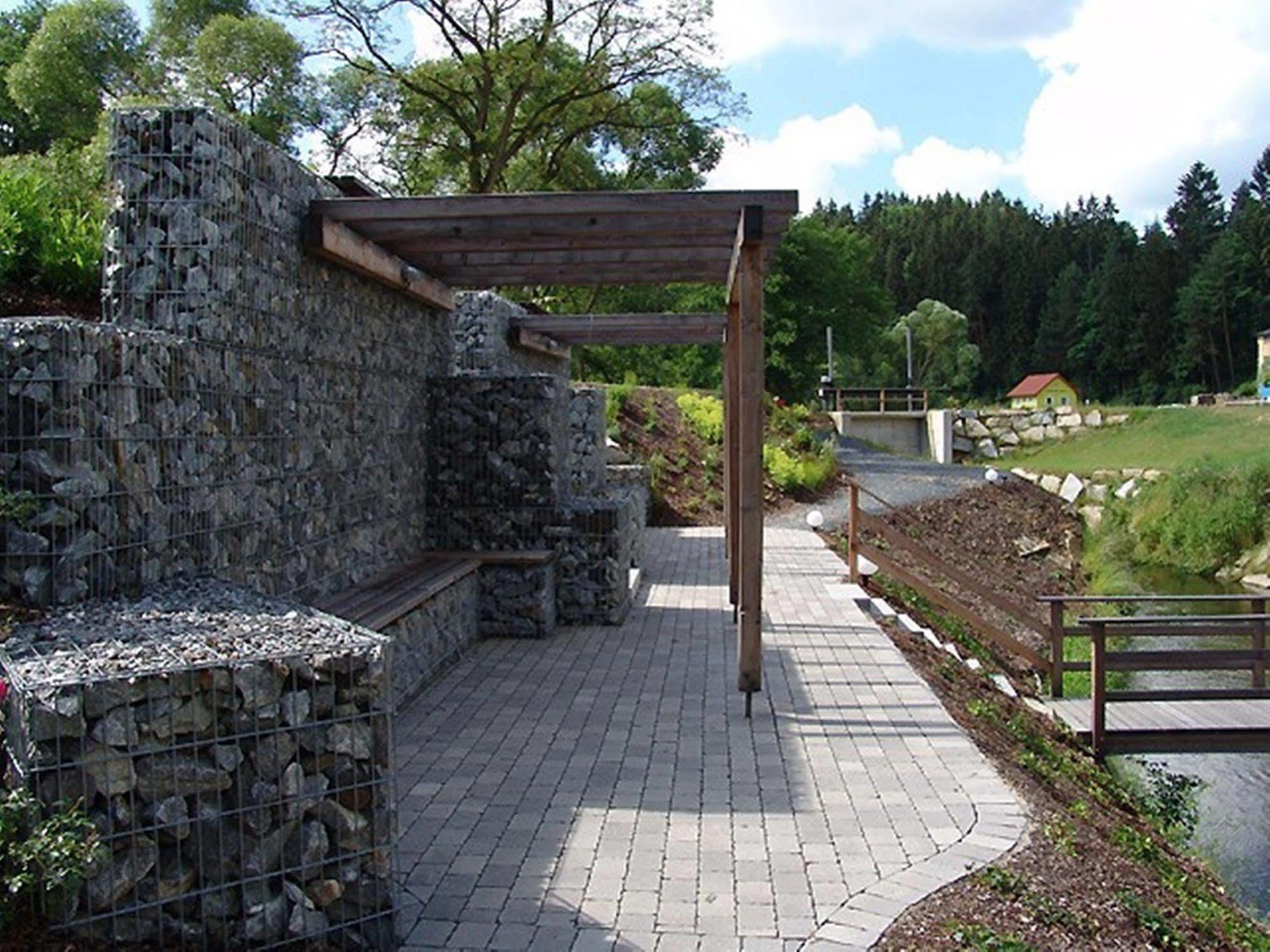 Hotel-Restaurant Liebnitzmühle Raabs an der Thaya Exterior foto
